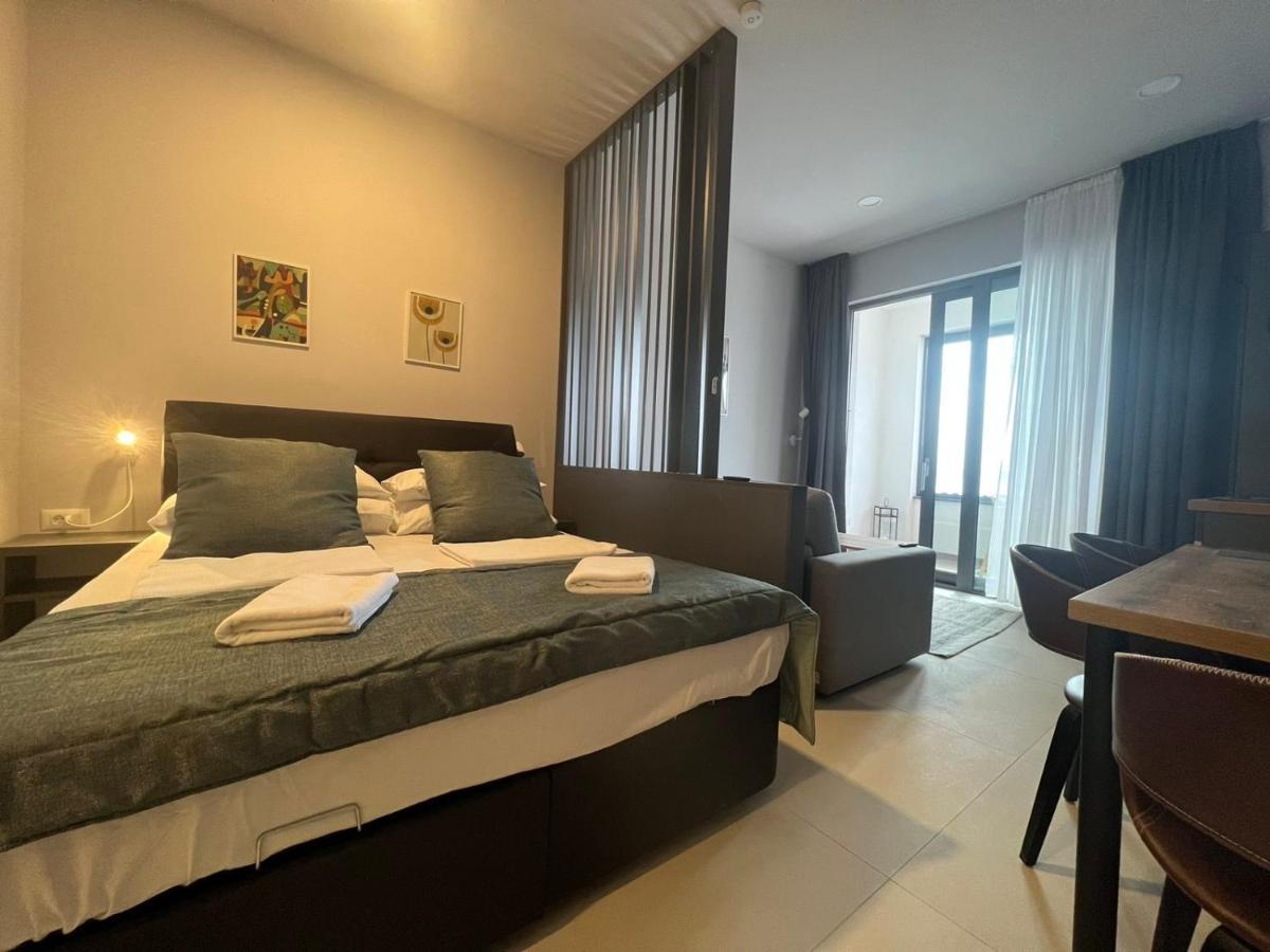 ماكارسكا Villa Dinora المظهر الخارجي الصورة